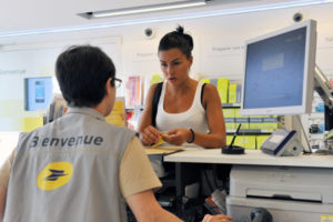 Carte grise à La poste